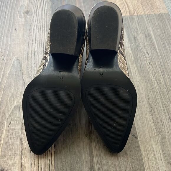 Zara V-Vamp Cowboy Snake Print Ankle Boots Size: 36 - Picture 13 of 14